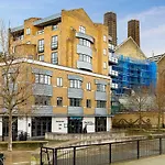 Spectacular River Thames View